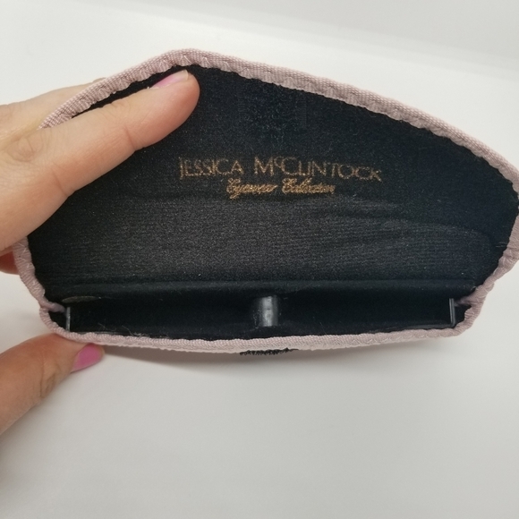 Jessica McClintock Eyewear Collection pink satin glasses case - Picture 5 of 5